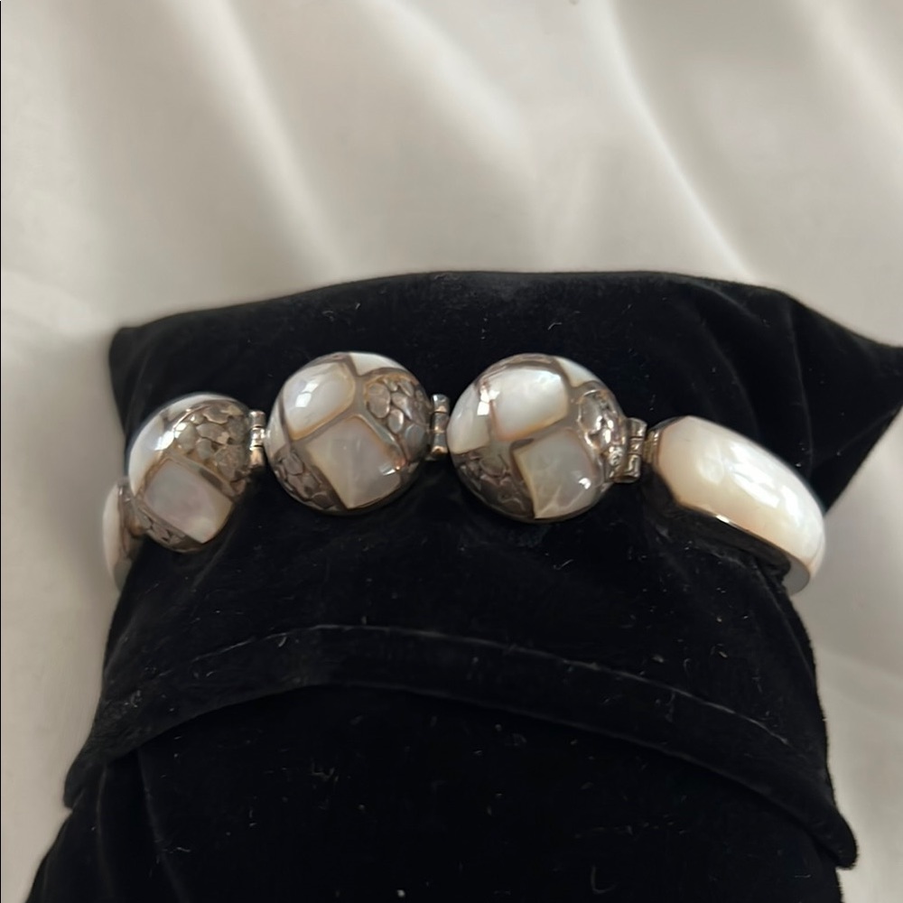 Silver and White Howlite Stone Bracelet